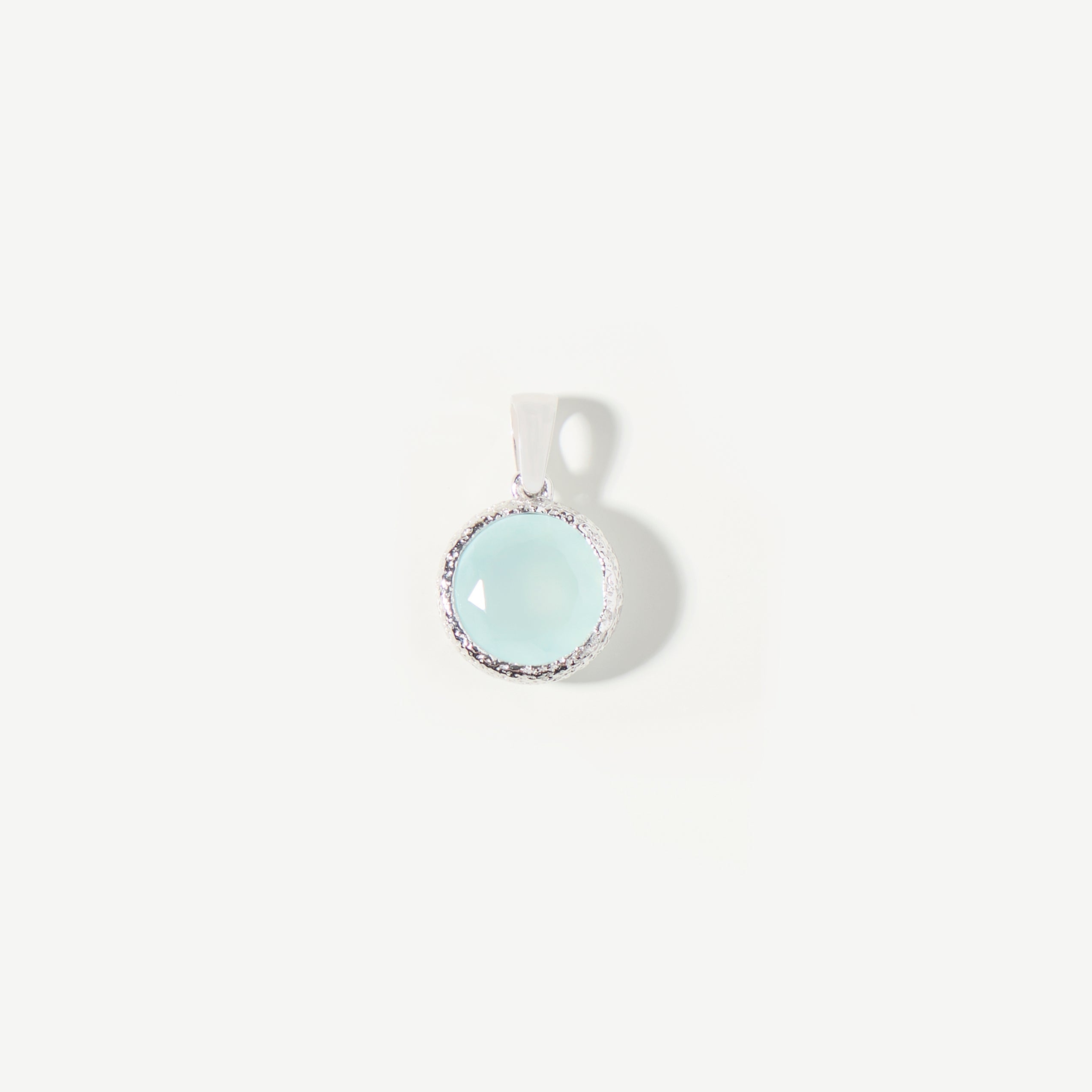 Iconica Pendant - Minimalist Elegance with Hand-Faceted Gemstones