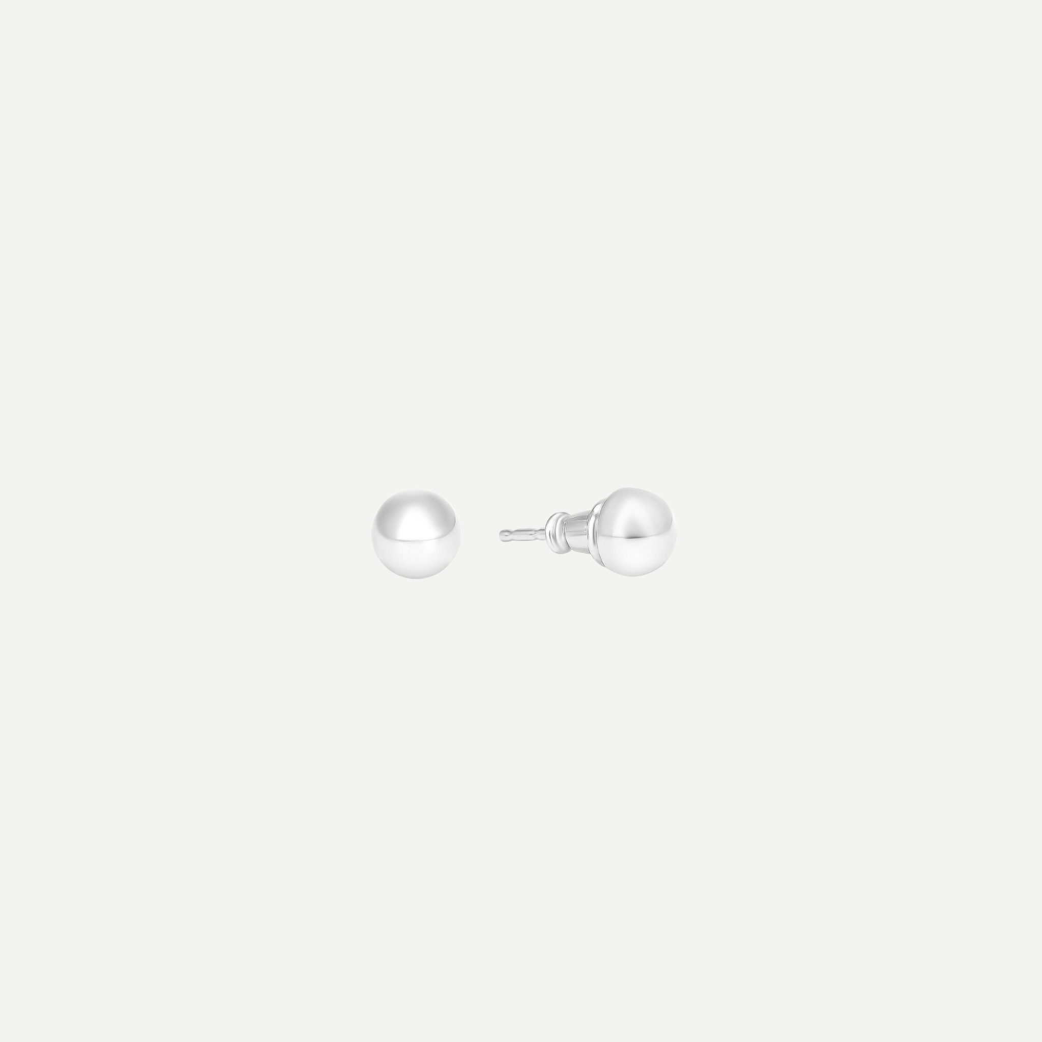 Puffy Studs – Minimalist & Lightweight Earrings for Everyday Elegances