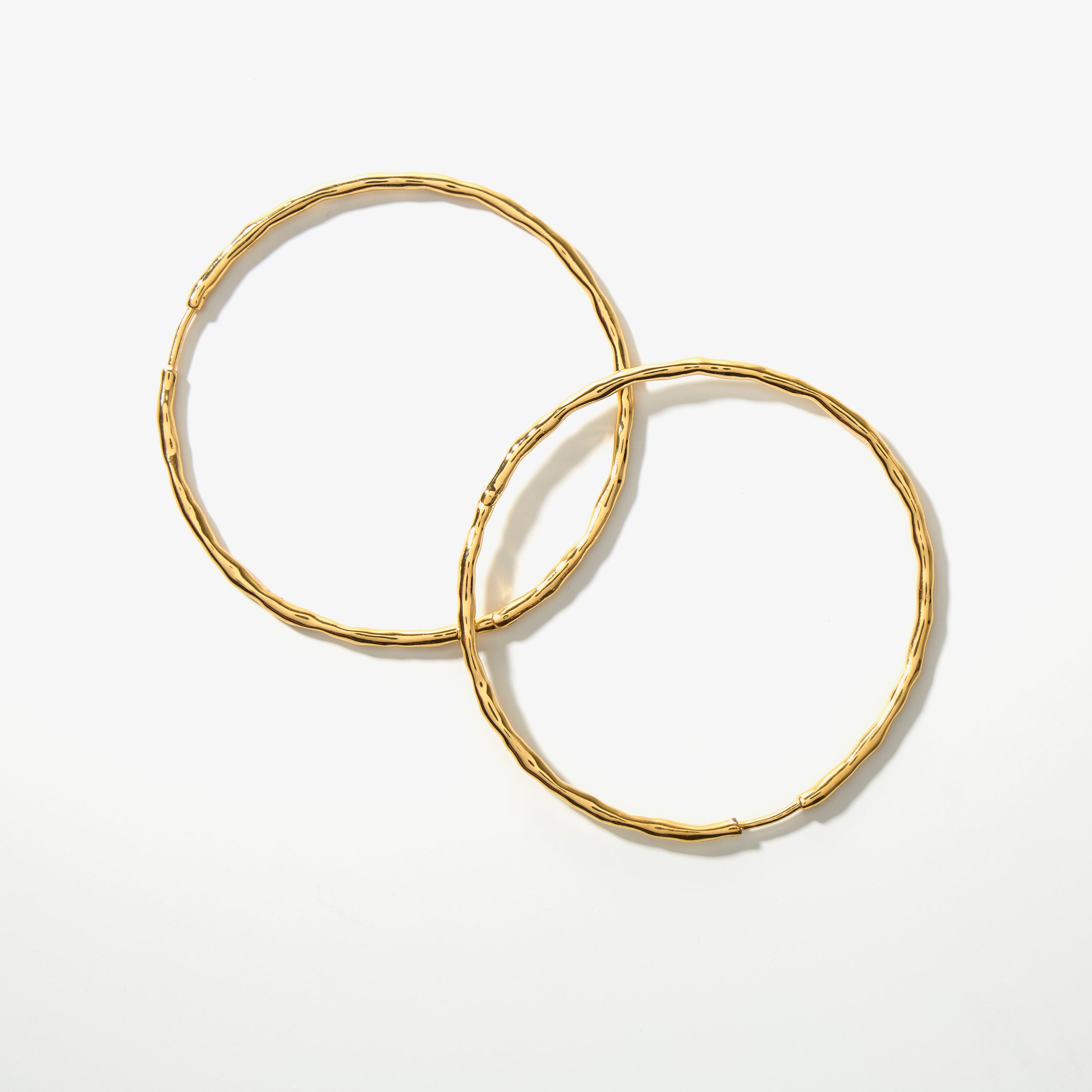 Classico NY Muse Medium Hoops - Everyday Gold Earrings