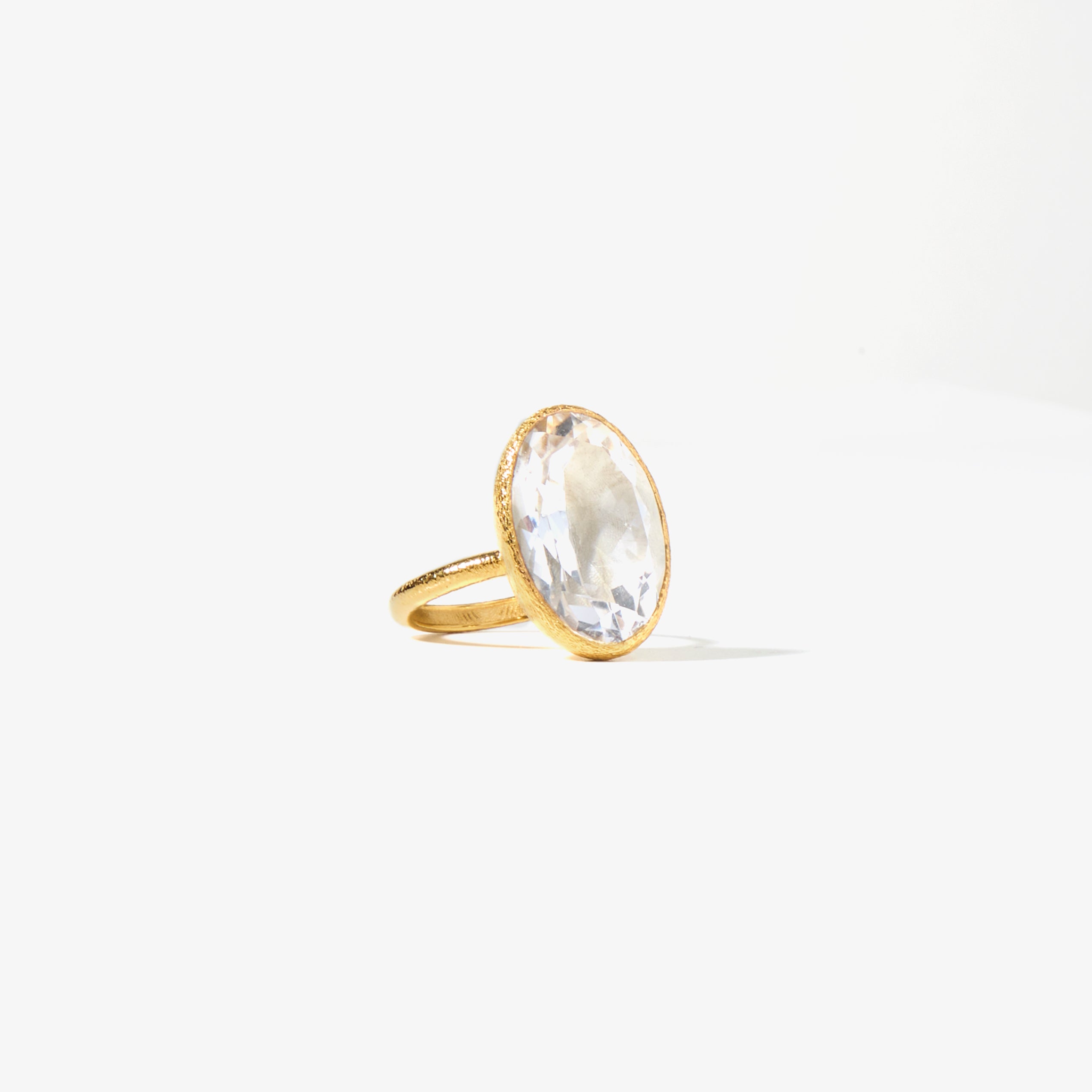 Iconica Rings - Modern Elegance and Timeless Design
