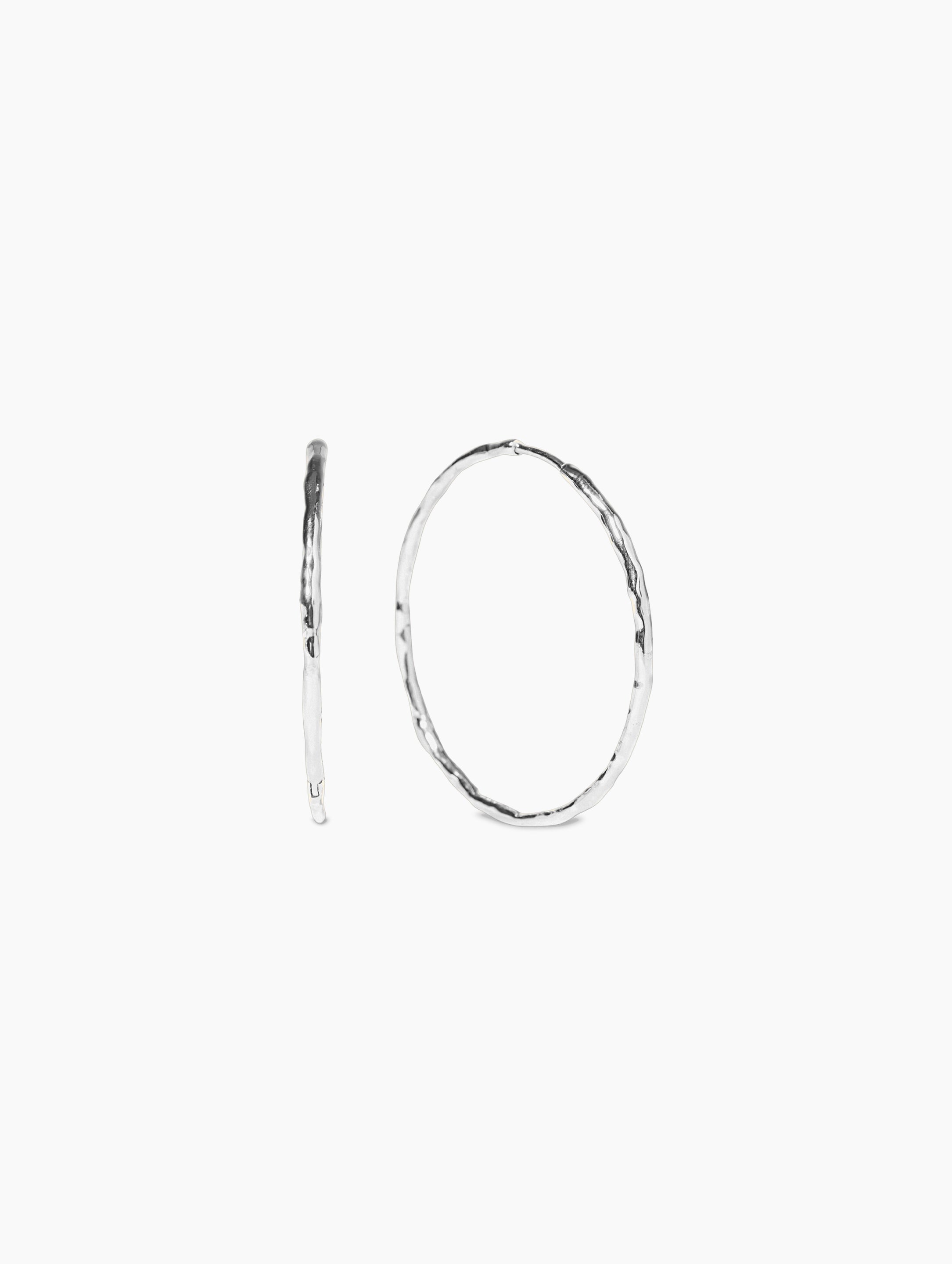 Classico NY Muse Medium flat lay | Za Zewelz chic contemporary fine earrings