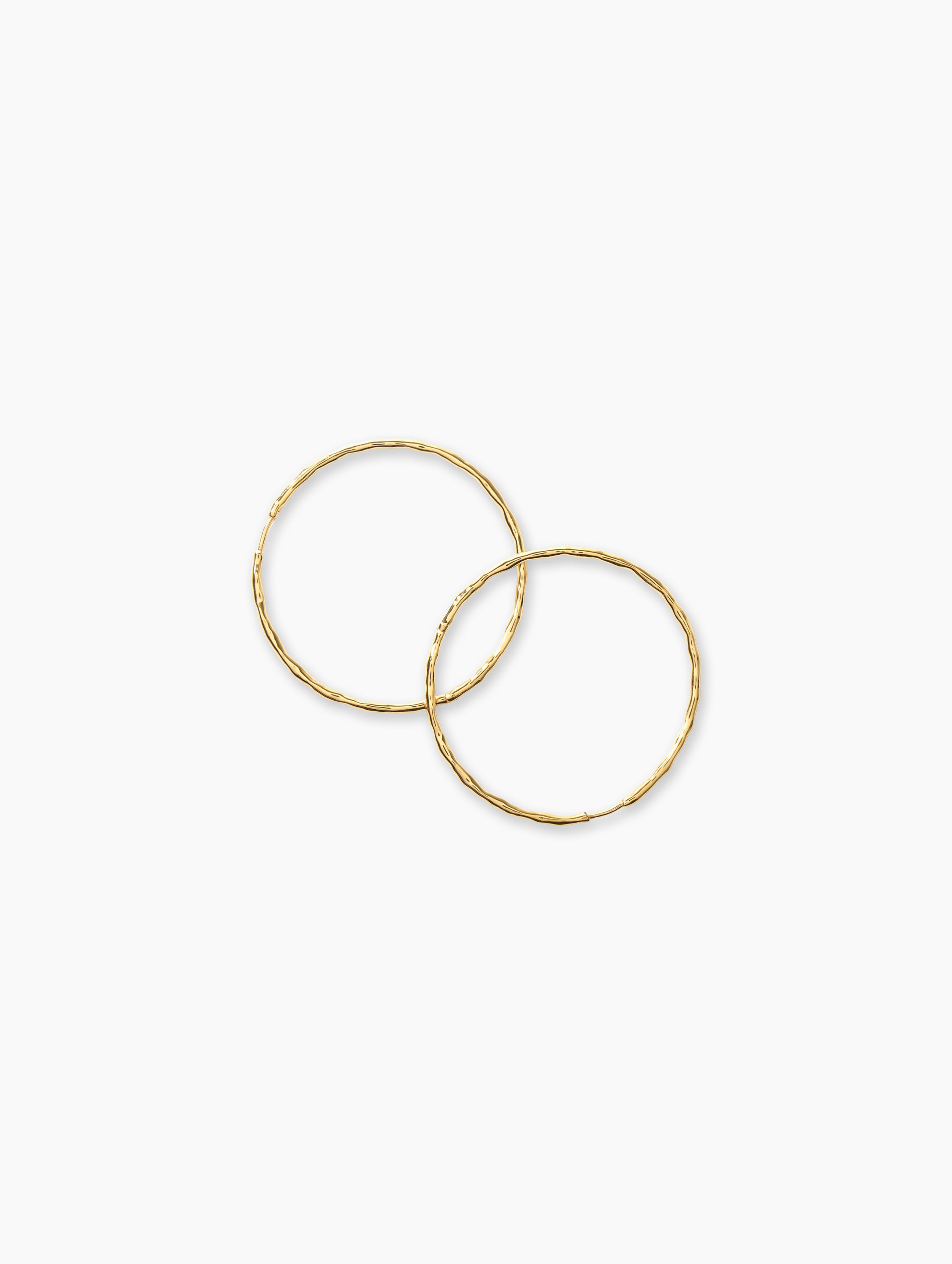 Classico NY Muse Small close-up shot | Za Zewelz designer fine earrings